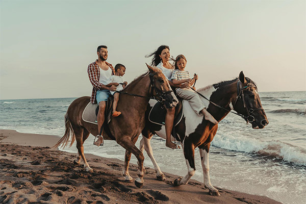 Vacation-Travel-Service-Horse-Riding-1.jpg